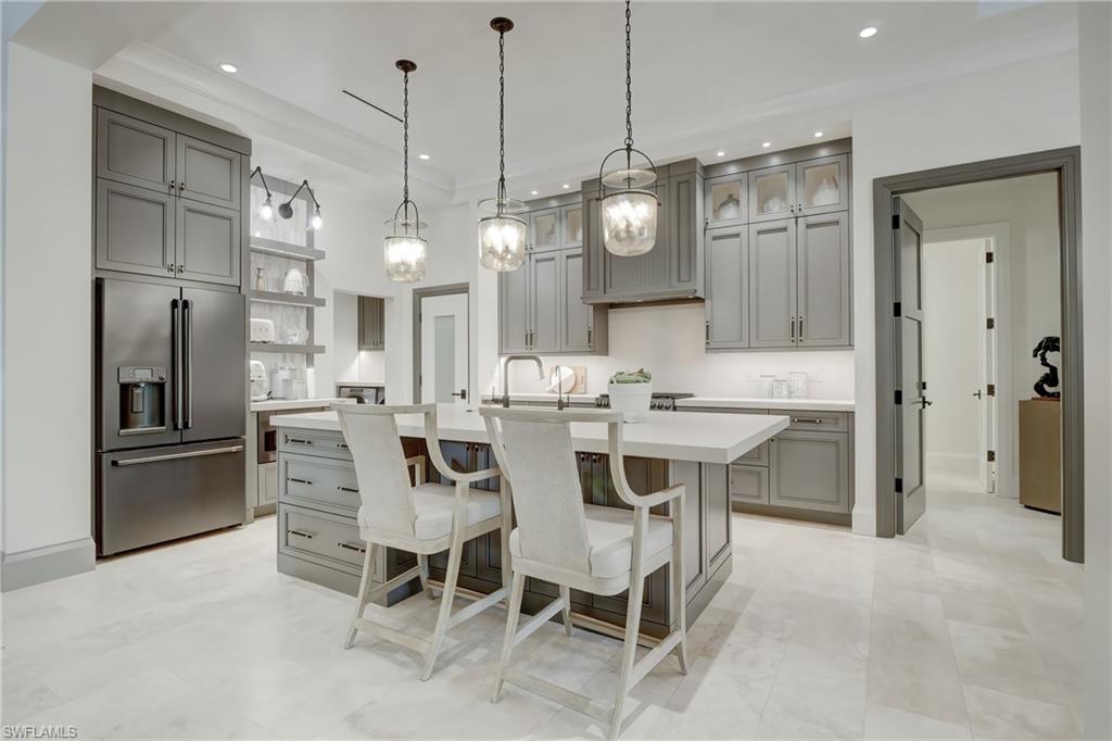 MOORINGS - Residential