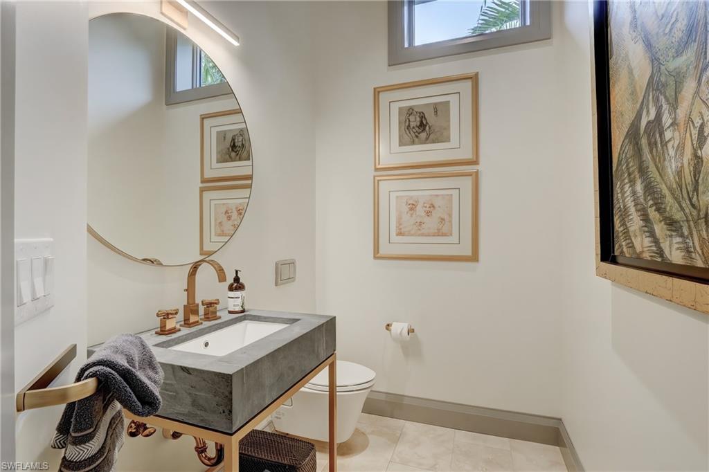 MOORINGS - Residential