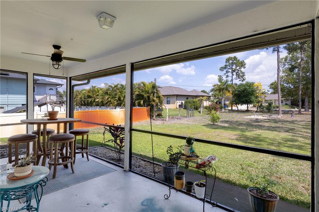 SAN CARLOS PARK - Residential