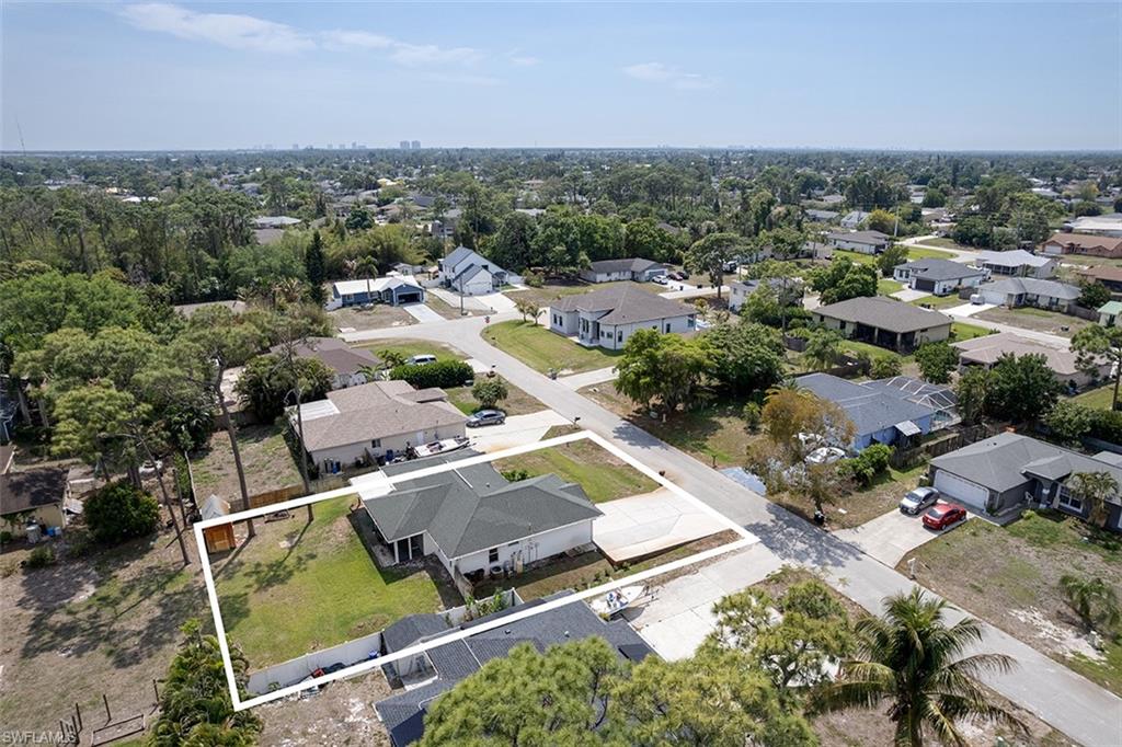 SAN CARLOS PARK - Residential