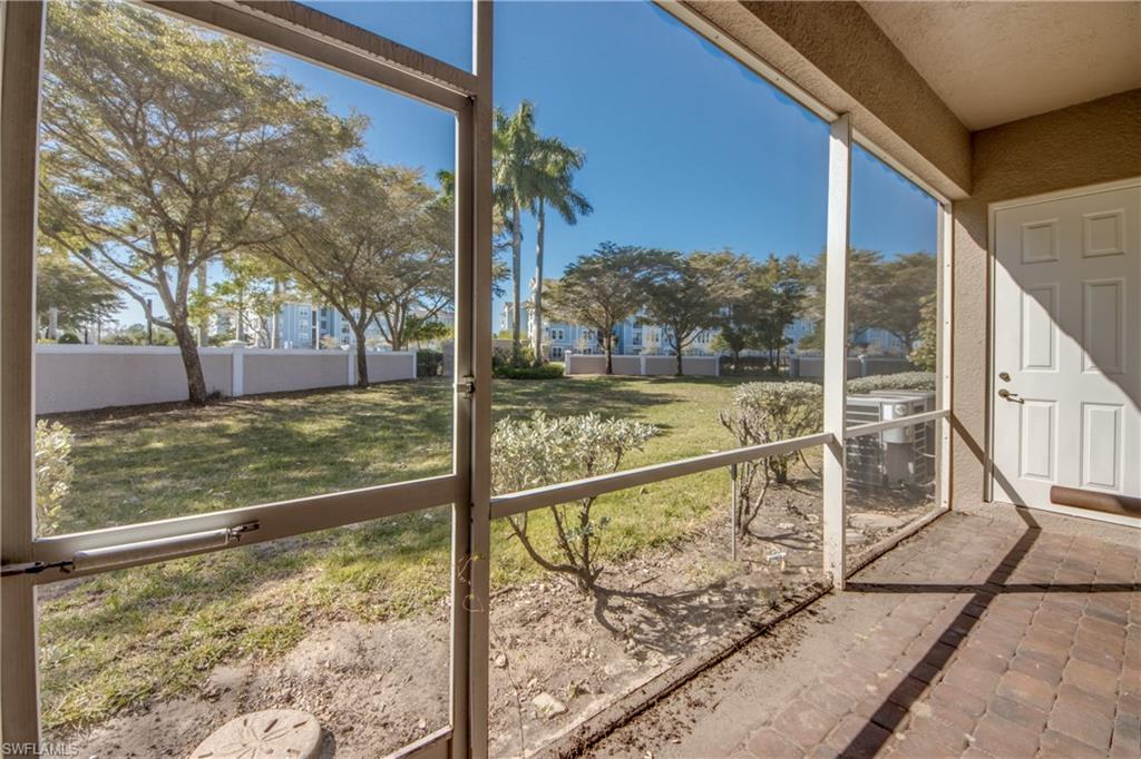 COLONNADE AT FORUM - Residential