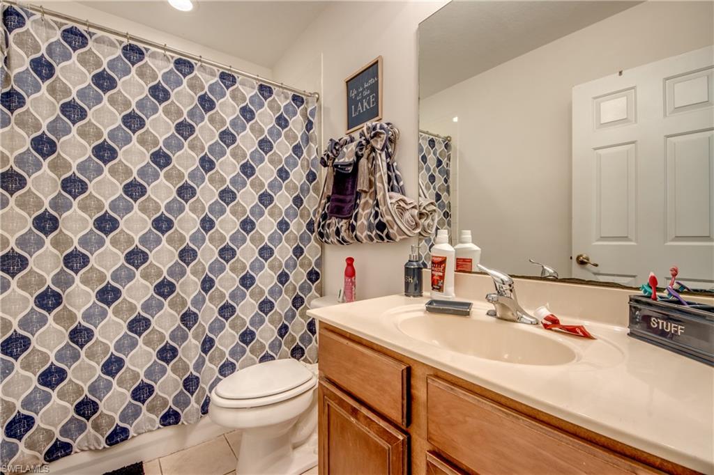 COLONNADE AT FORUM - Residential