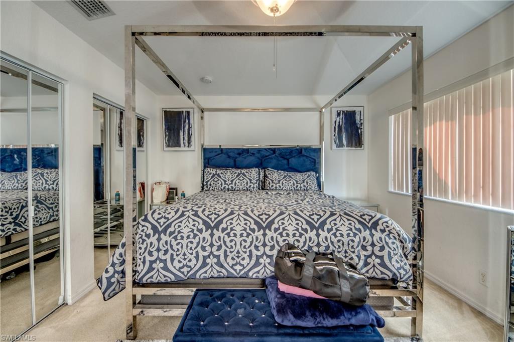 COLONNADE AT FORUM - Residential