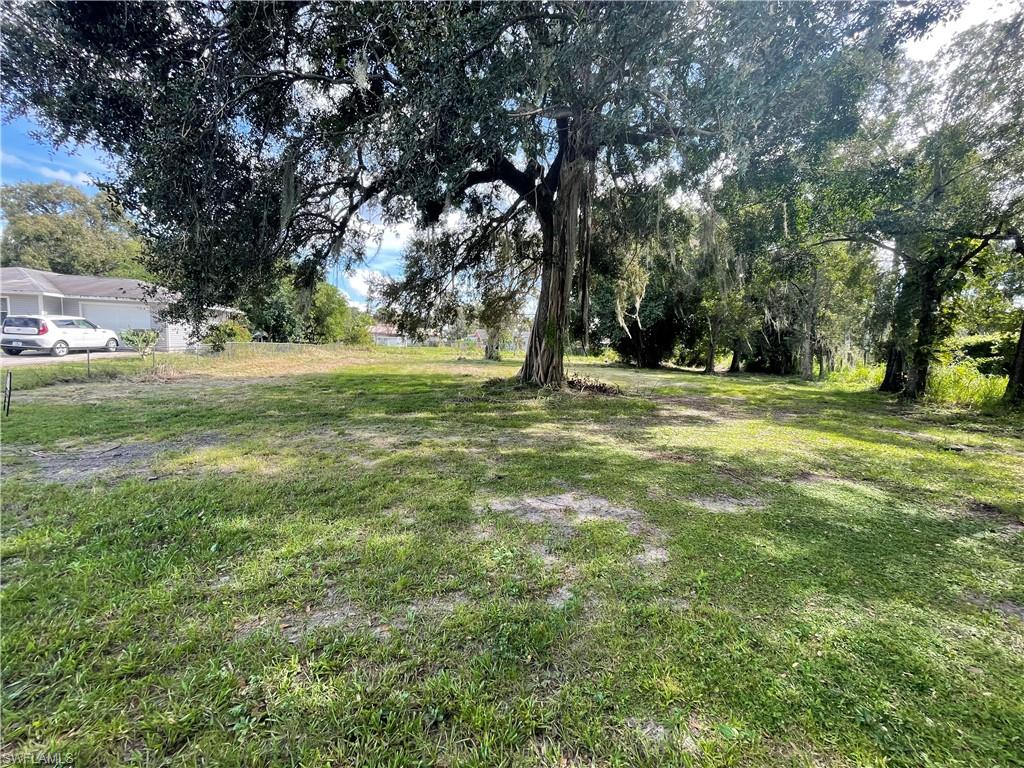 CAMPBELL ACRES - Land