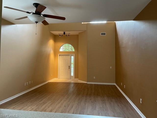 STONEYBROOK - Residential