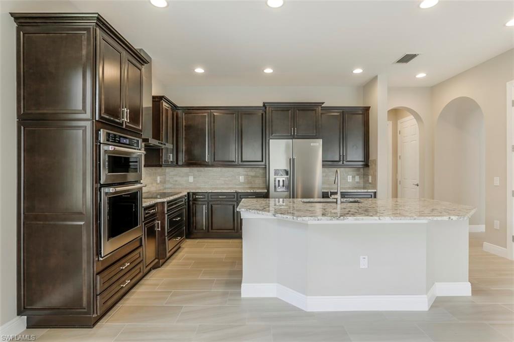 HAMPTON PARK - Residential