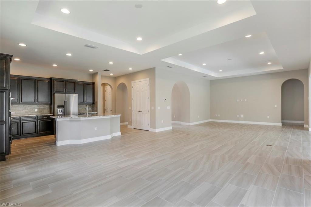 HAMPTON PARK - Residential