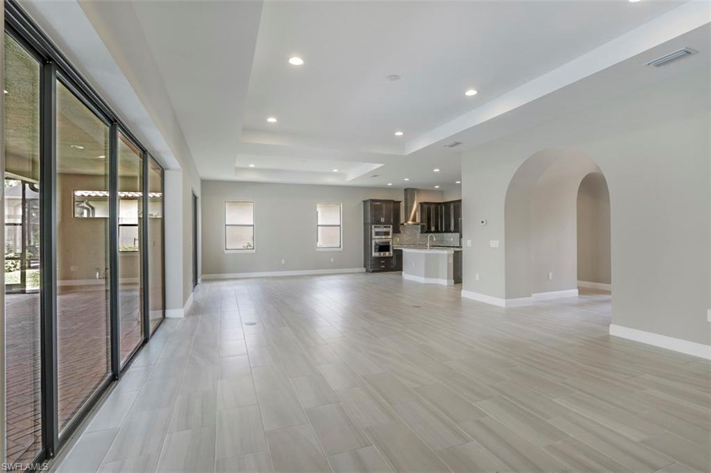 HAMPTON PARK - Residential