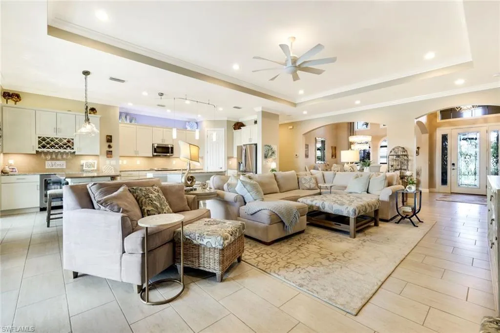 Fort Myers, Florida 33913, United States, 3 Bedrooms Bedrooms, ,3 BathroomsBathrooms,Residential,Active,192690