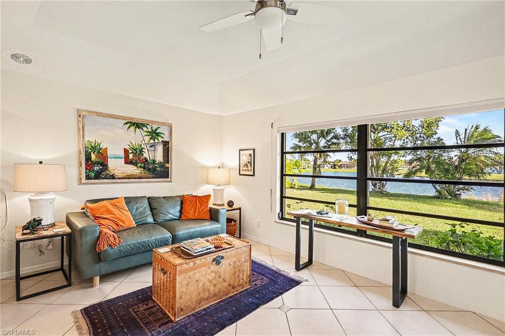 CRESCENT LAKE ESTATES - Residential Lease