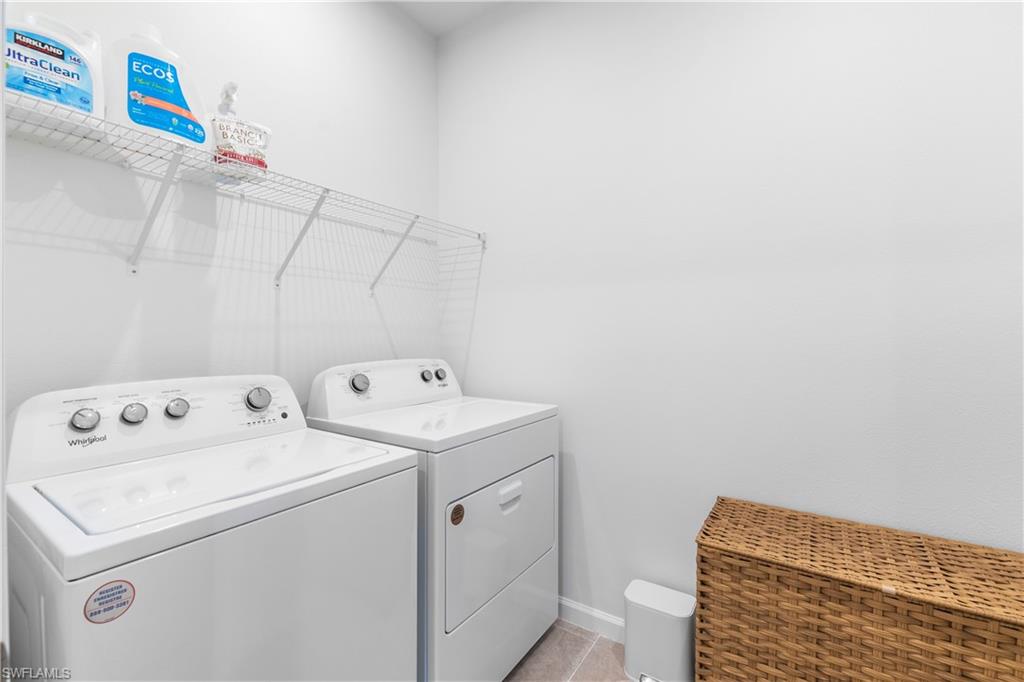 BONAVIE COVE - Residential