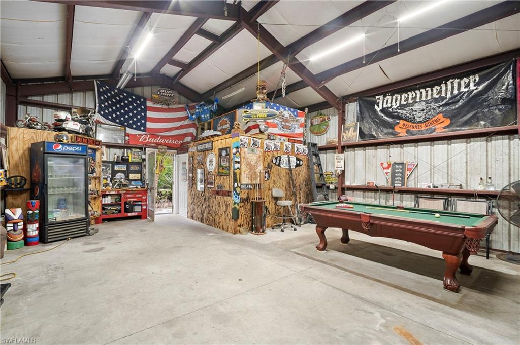 LITTLE GROVES - Residential