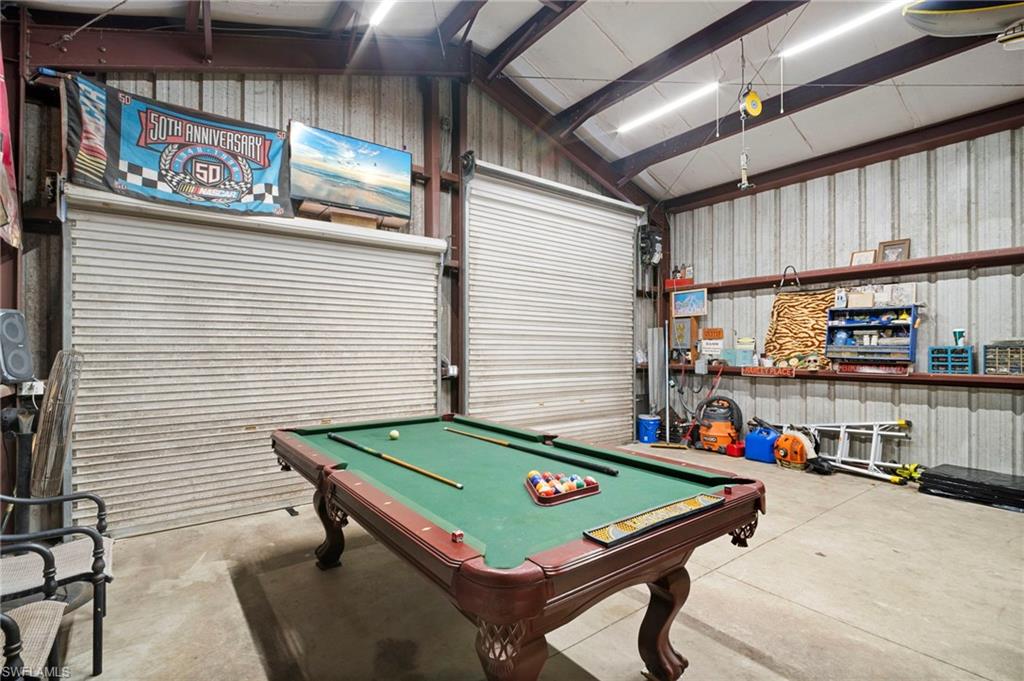 LITTLE GROVES - Residential