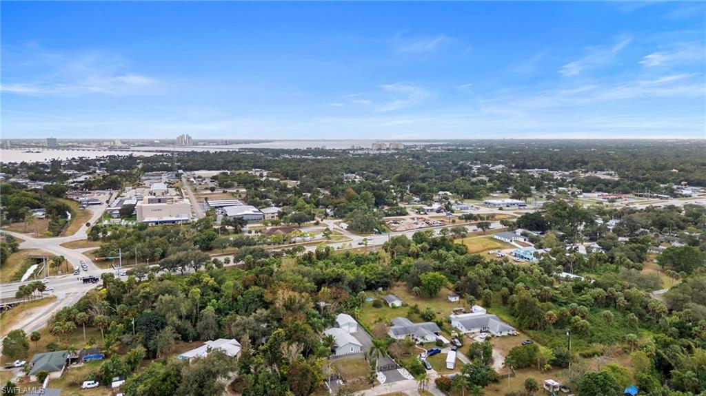 LITTLE GROVES - Residential