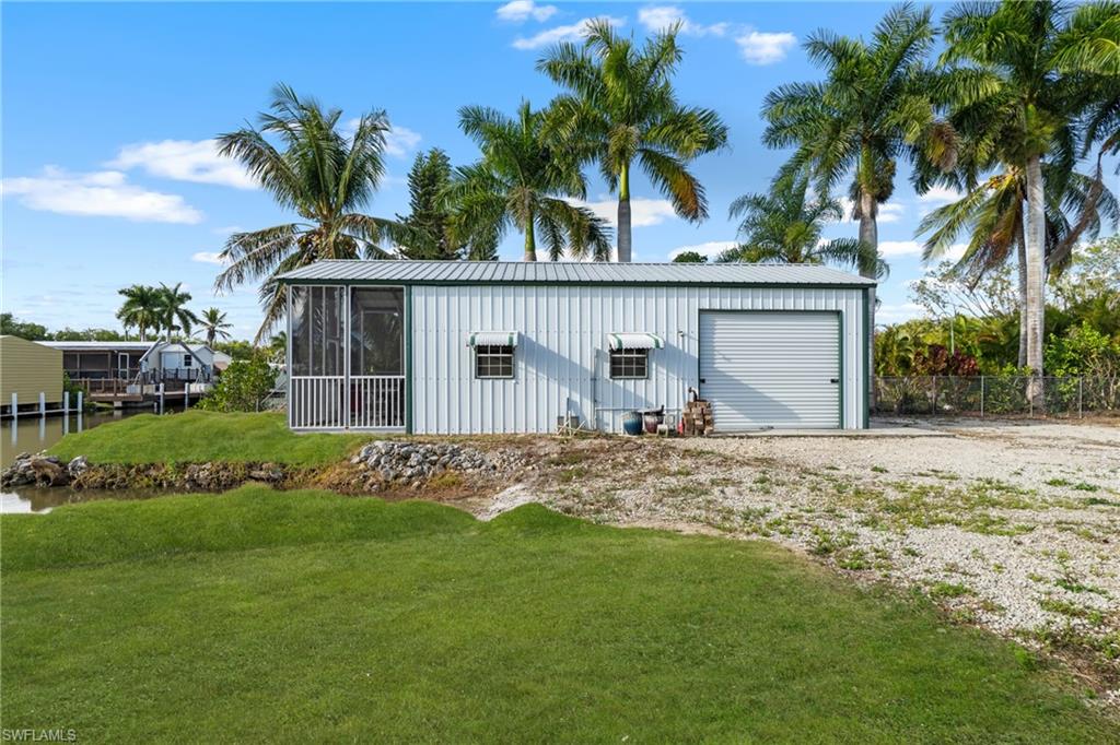 EVERGLADES TOWN - Residential