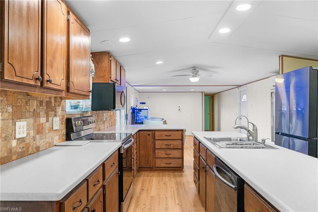 EVERGLADES TOWN - Residential