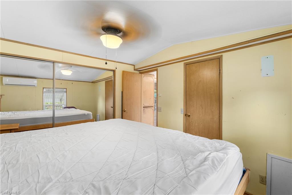 EVERGLADES TOWN - Residential