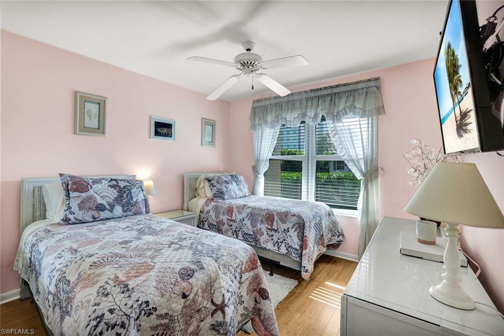 SAND DOLLAR VILLAS - Residential