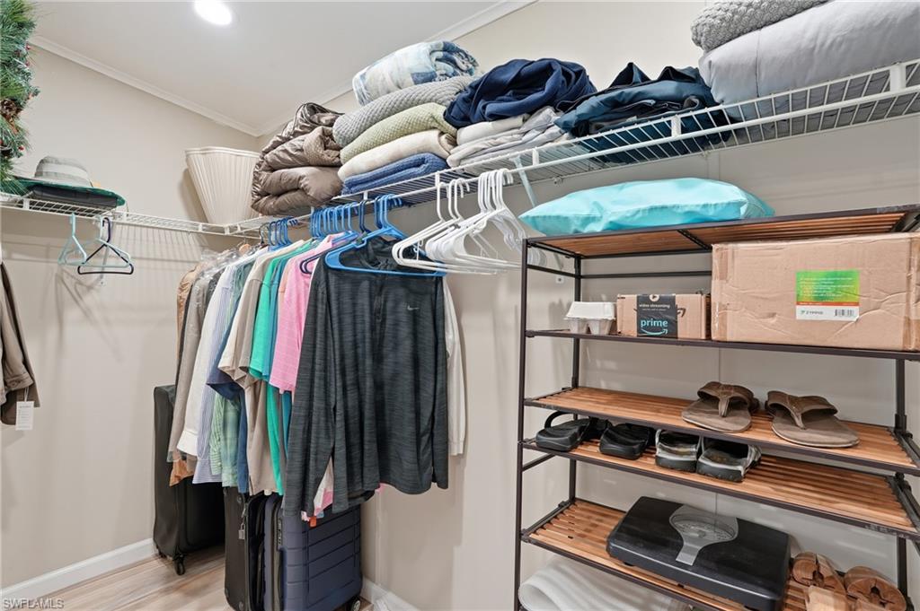 PINE LAKES COUNTRY CLUB - Residential