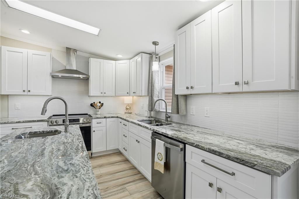 PINE LAKES COUNTRY CLUB - Residential