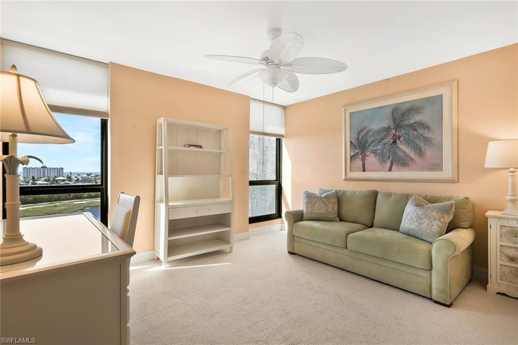 THE PALMS OF BAY BEACH - Residential