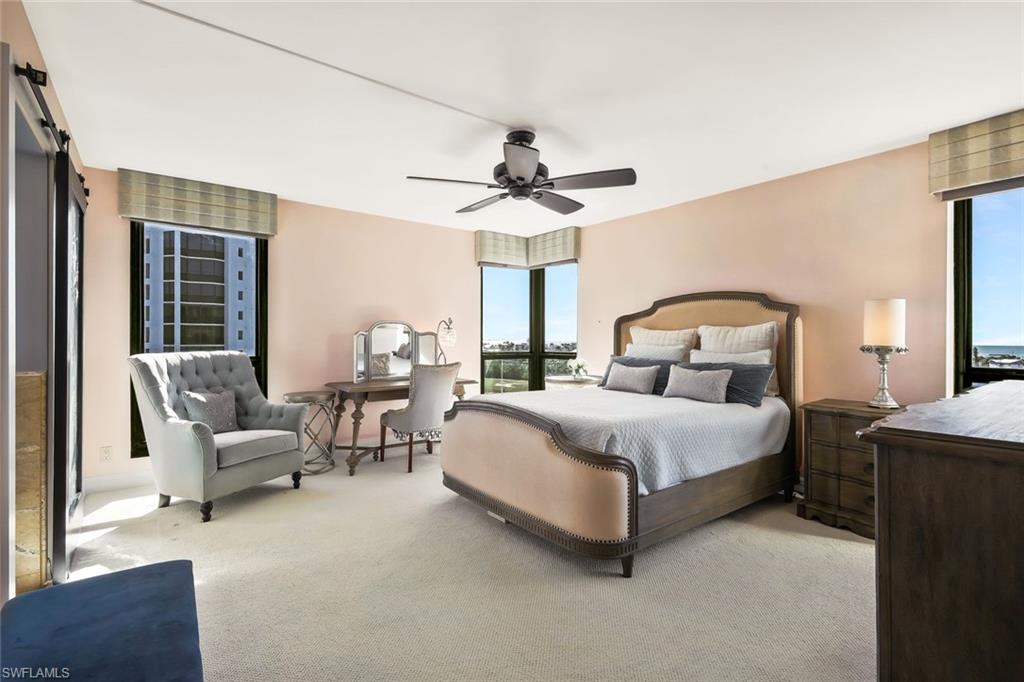 THE PALMS OF BAY BEACH - Residential