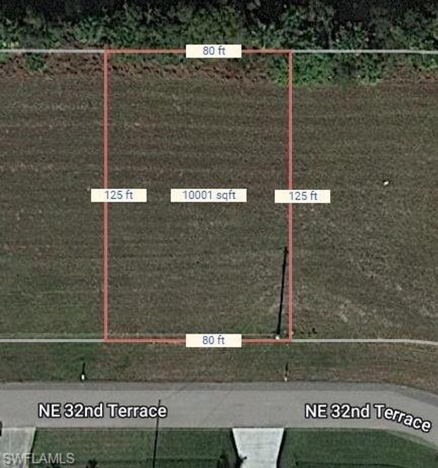 FRESH WATER CANAL LOT just off Del Prado Blvd Extension in Gator Circle. Perfect site to build your dream home or to hold for investment, close to shopping, parks, places of worship, beaches & MORE!