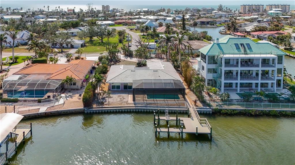 HOLIDAY HEIGHTS - Residential