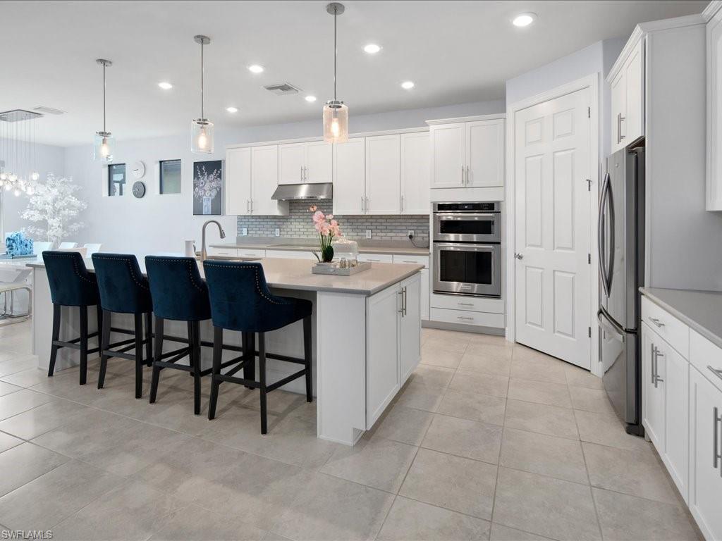 5874 Champion LN