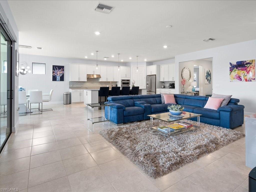 5874 Champion LN