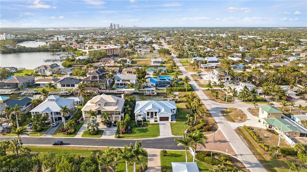 DOLPHIN COVE - Residential