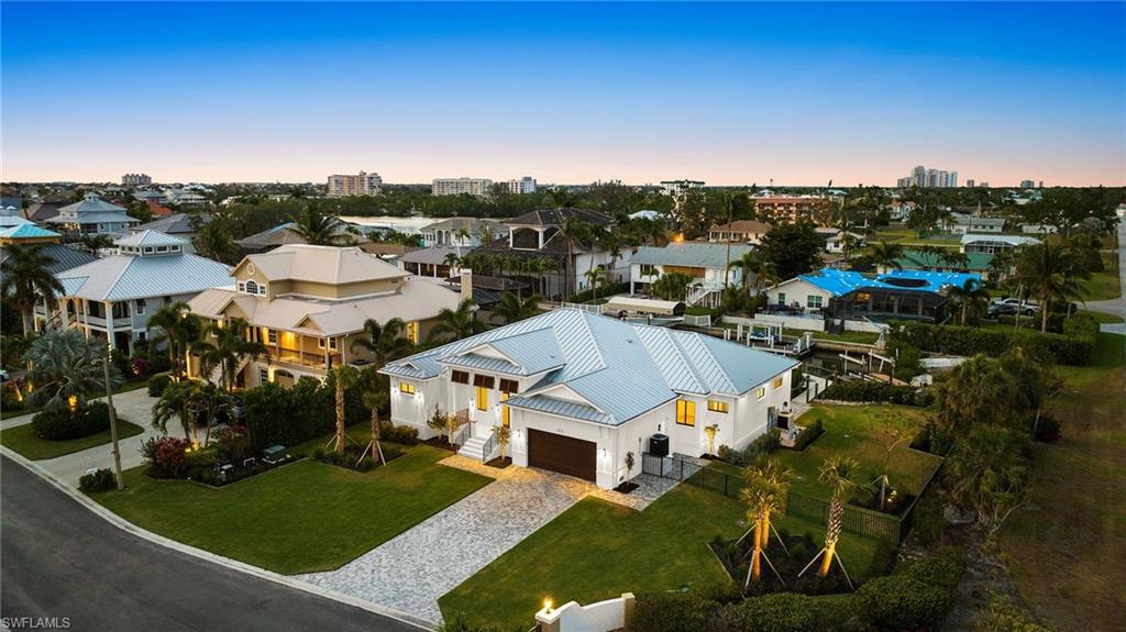 DOLPHIN COVE - Residential