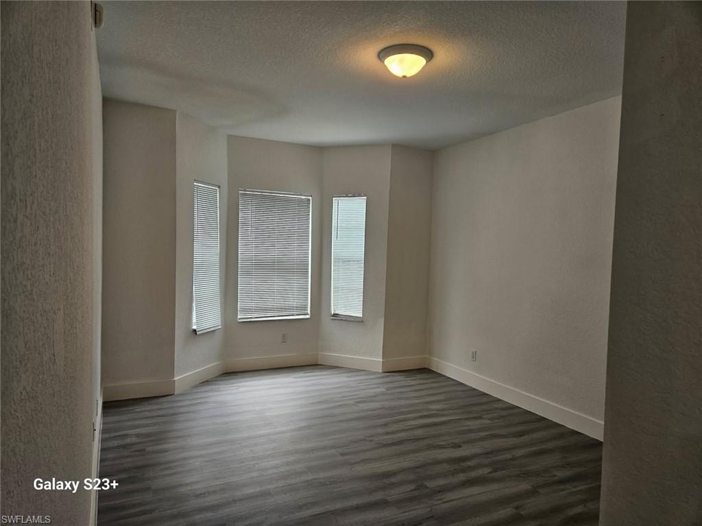 THE COVE AT SIX MILE - Residential Lease