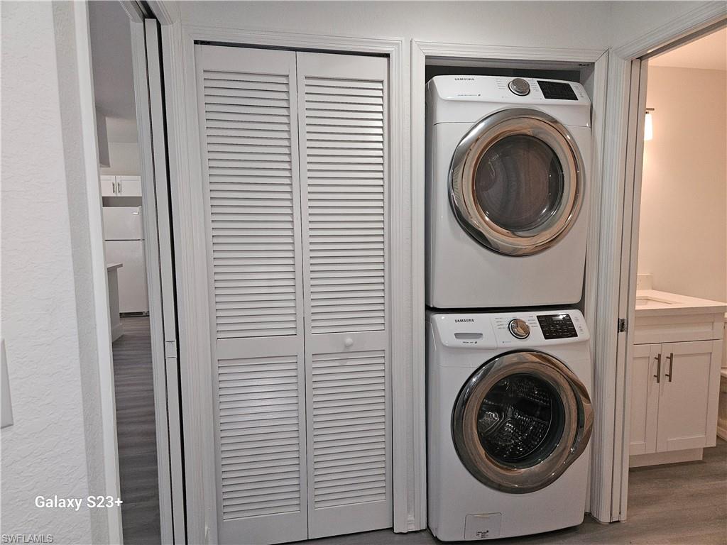 THE COVE AT SIX MILE - Residential Lease