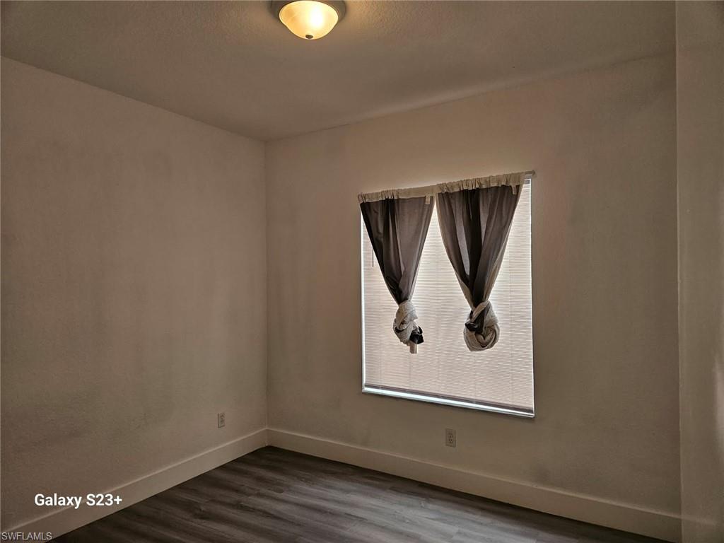 THE COVE AT SIX MILE - Residential Lease