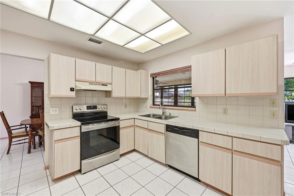 PORT CHARLOTTE - Residential