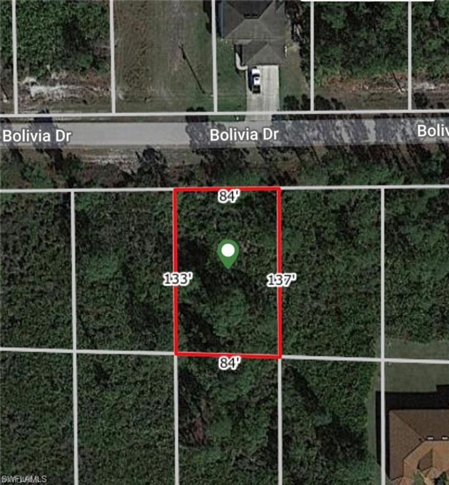 The vacant lot next to this one, 936 Bolivia Dr is also available to be purchased together.