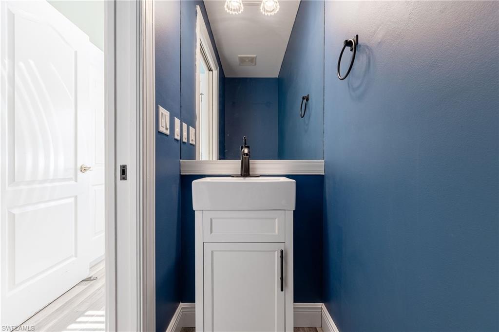 COCKLESHELL VILLAGE - Residential