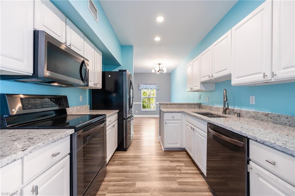 COCKLESHELL VILLAGE - Residential