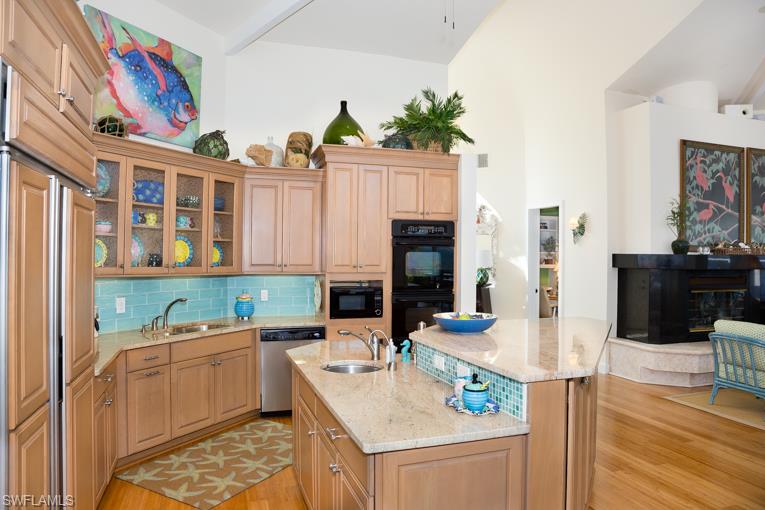 SANIBEL ISLES - Residential