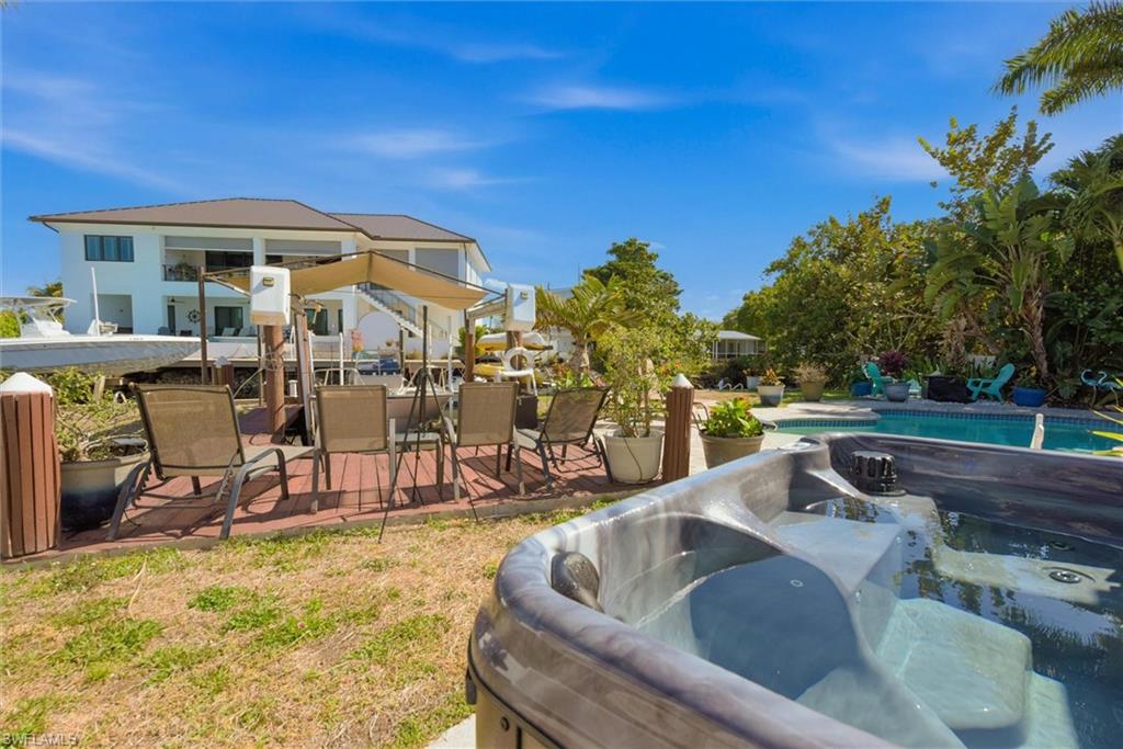 BROOKSIDE - Residential