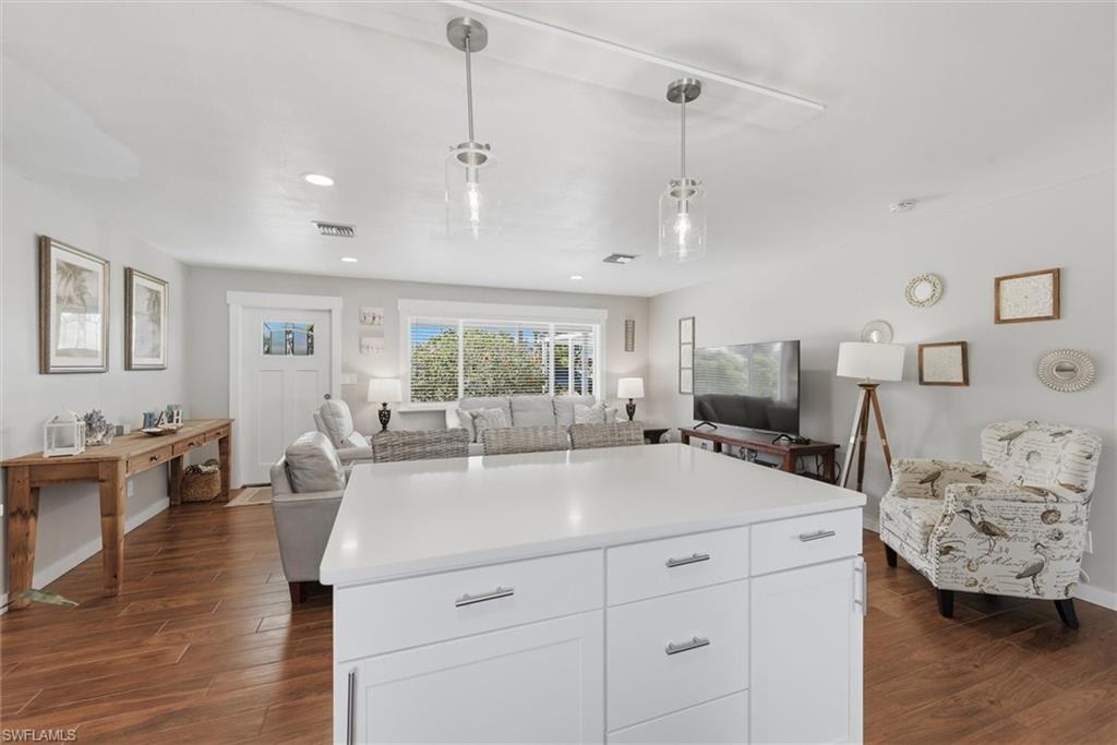 BROOKSIDE - Residential