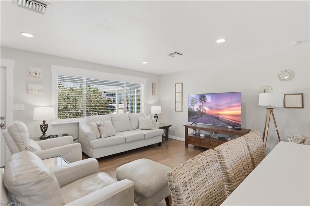 BROOKSIDE - Residential