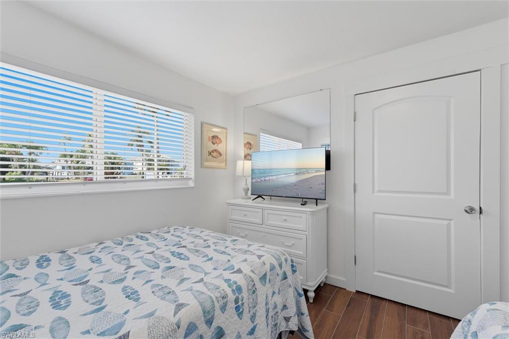 BROOKSIDE - Residential