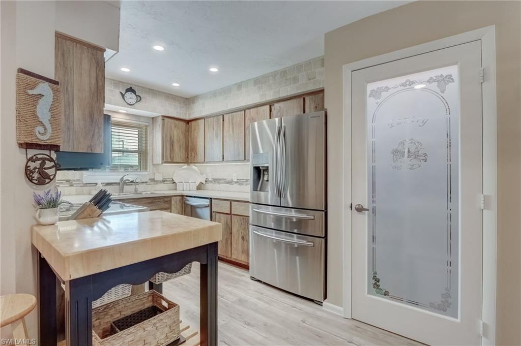 BONITA SHORES - Residential