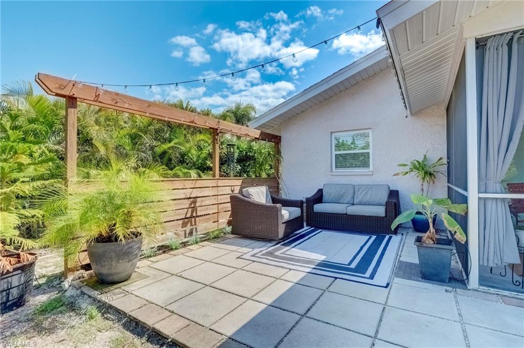 BONITA SHORES - Residential