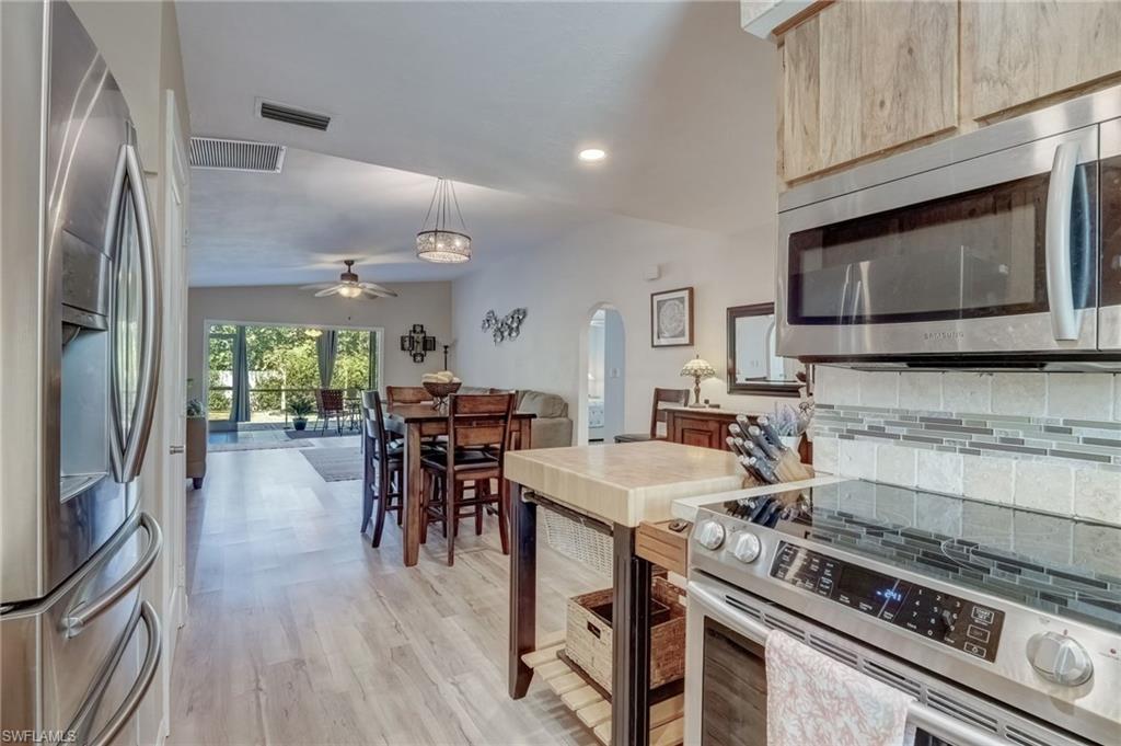 BONITA SHORES - Residential