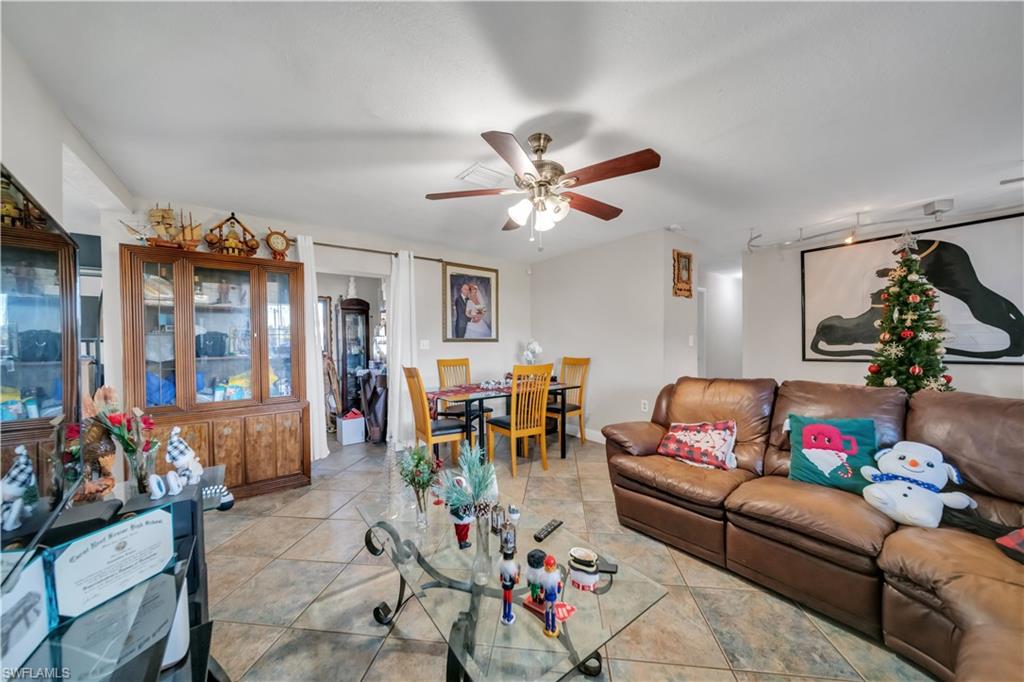 HOMESTEAD PARK - Residential