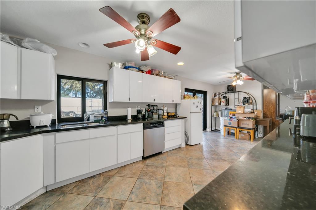 HOMESTEAD PARK - Residential