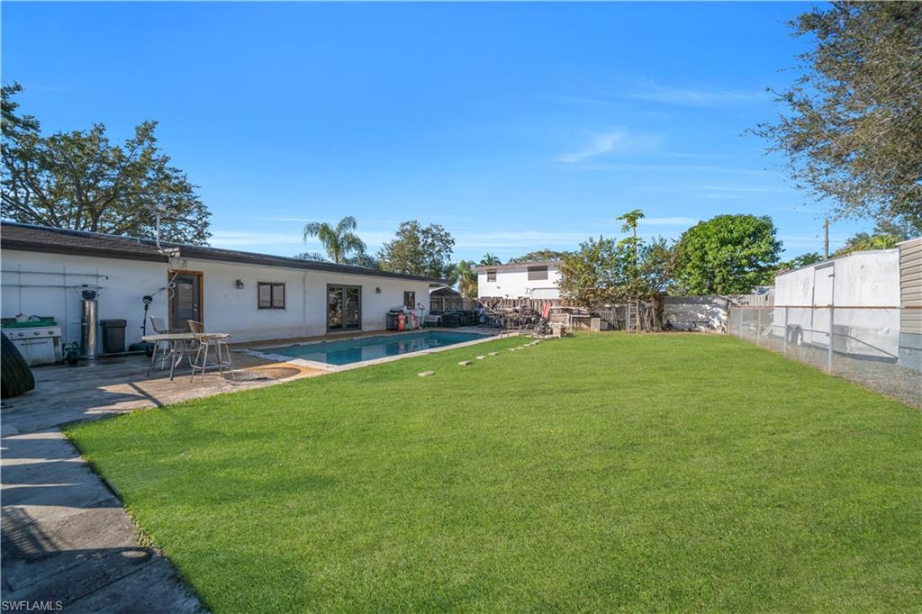 HOMESTEAD PARK - Residential